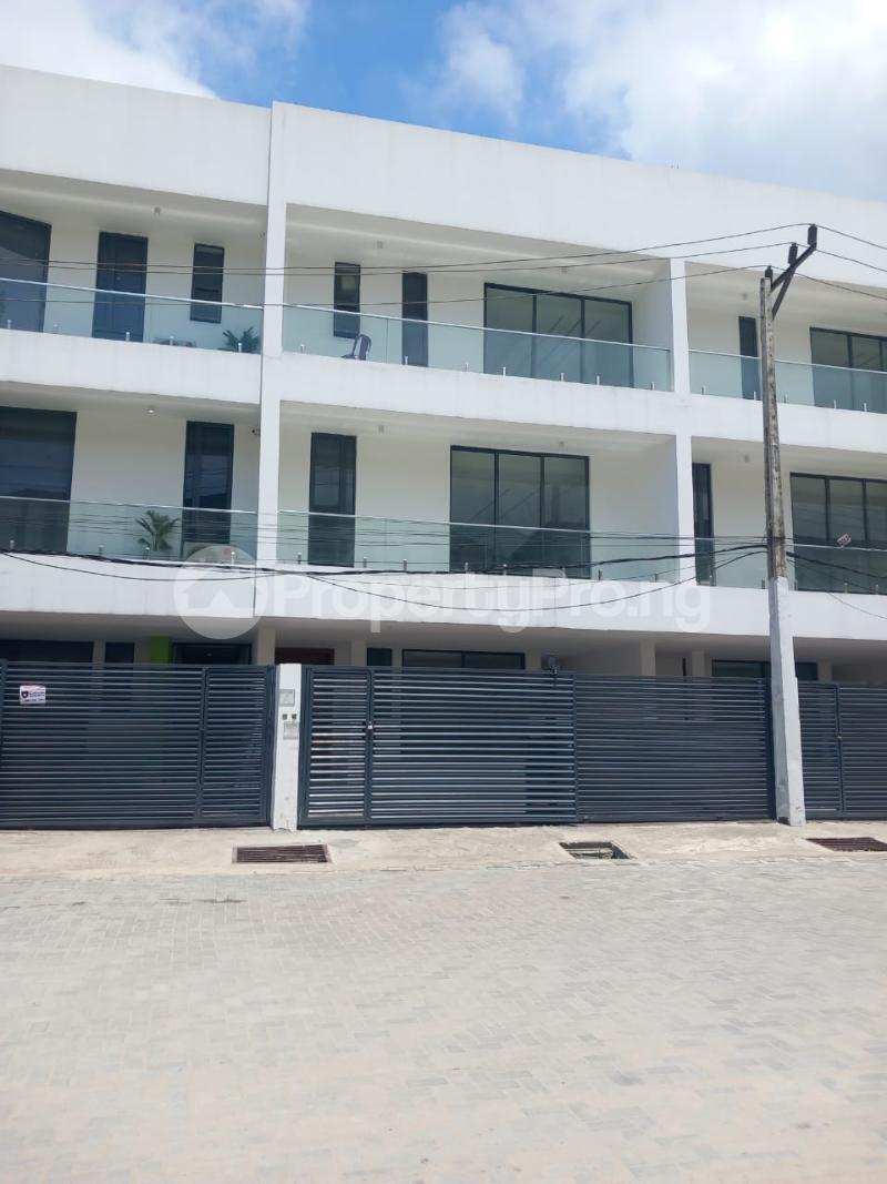 4 bedroom House for sale Ikate Lekki Lagos