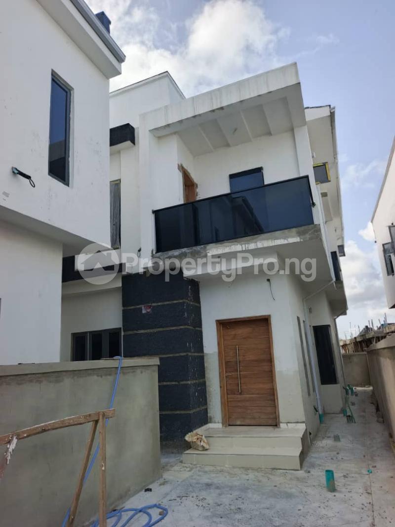 4 bedroom House for sale Ologolo Lekki Lagos