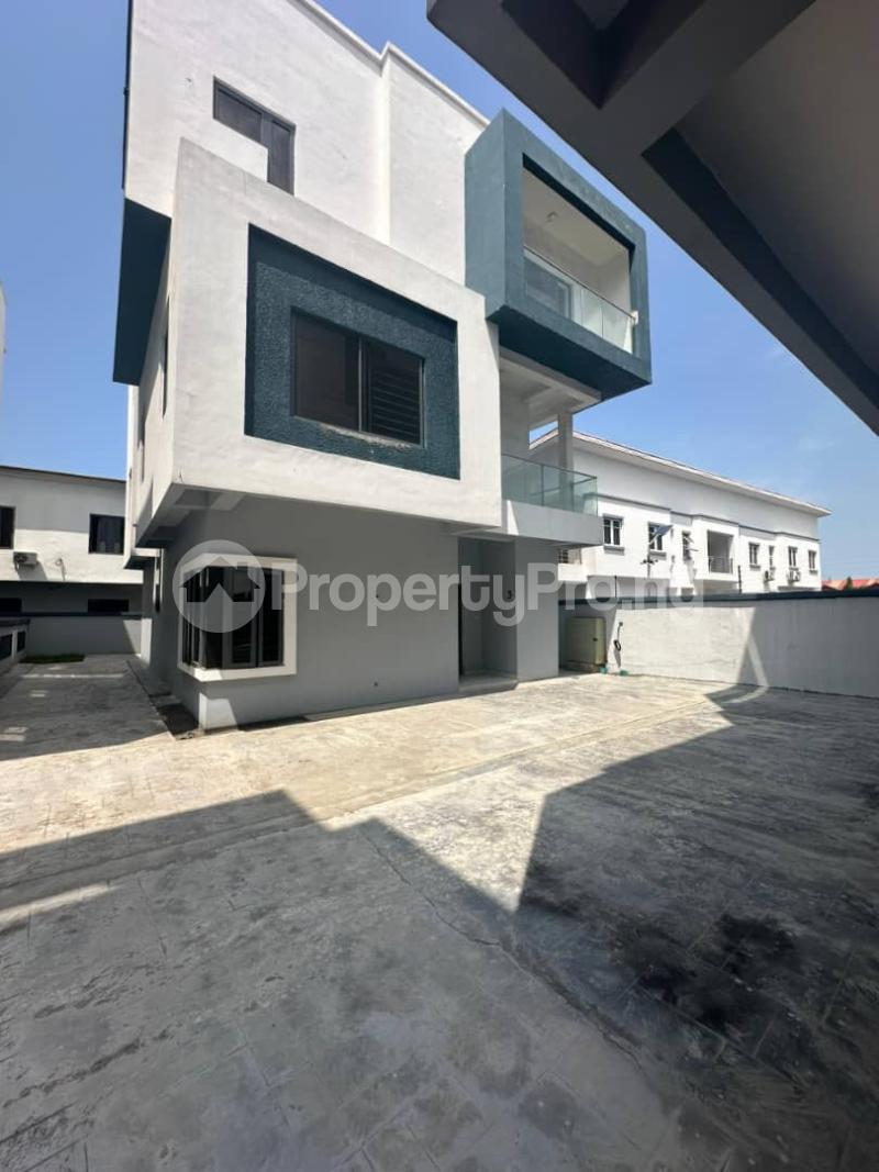 4 bedroom House for sale orchid Lekki Lagos