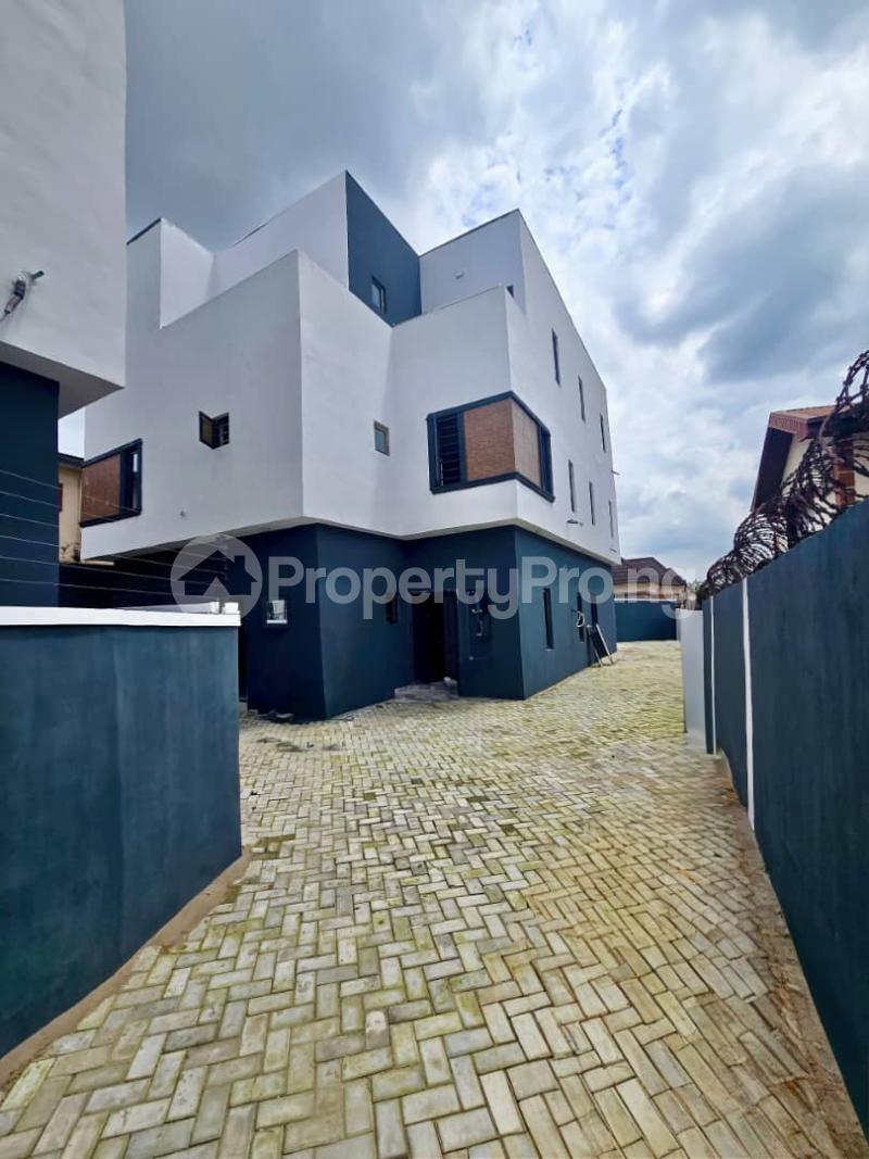 4 bedroom House for sale Anthony Village Maryland Lagos