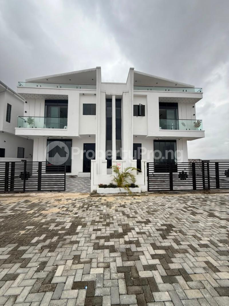 4 bedroom Flat / Apartment for sale Peninsula Estate Ajah Lagos