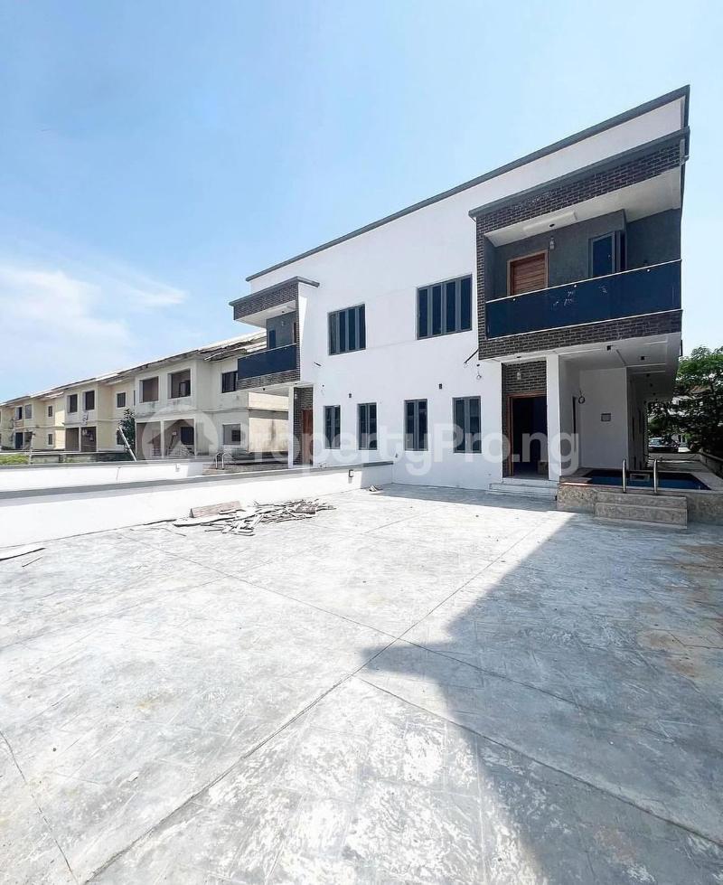4 bedroom House for rent Orchid Road chevron Lekki Lagos