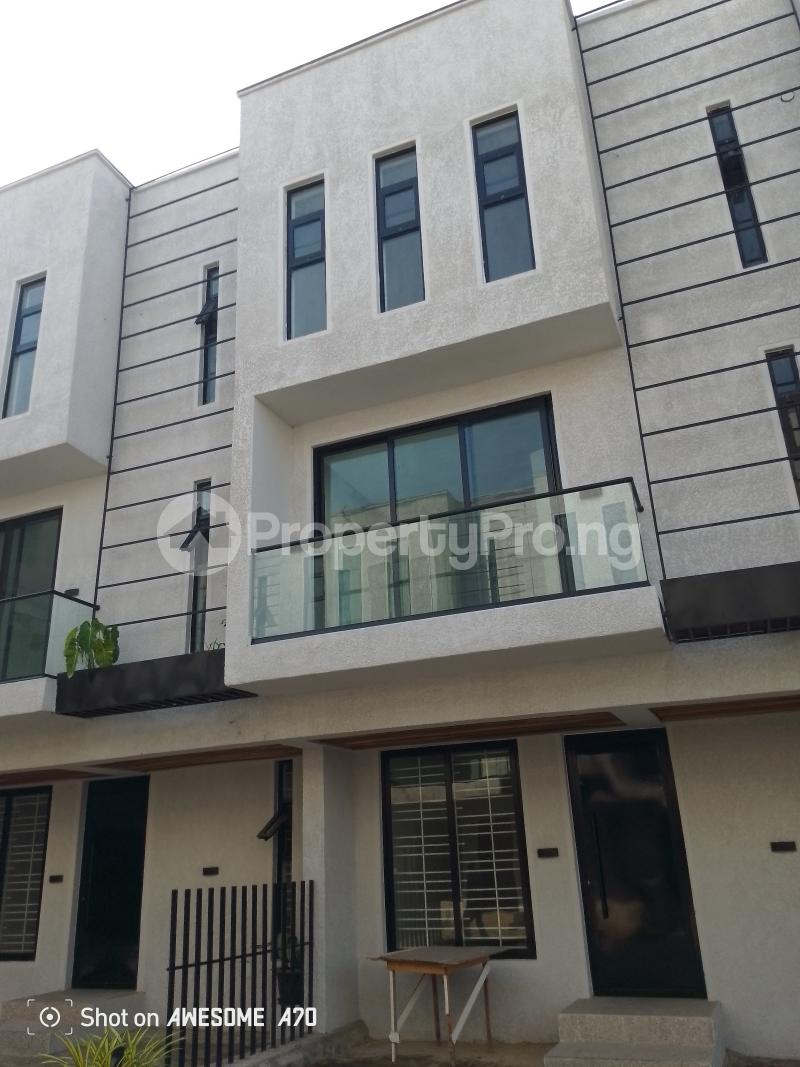 4 bedroom House for rent Estate Ilasan Lekki Lagos - 0