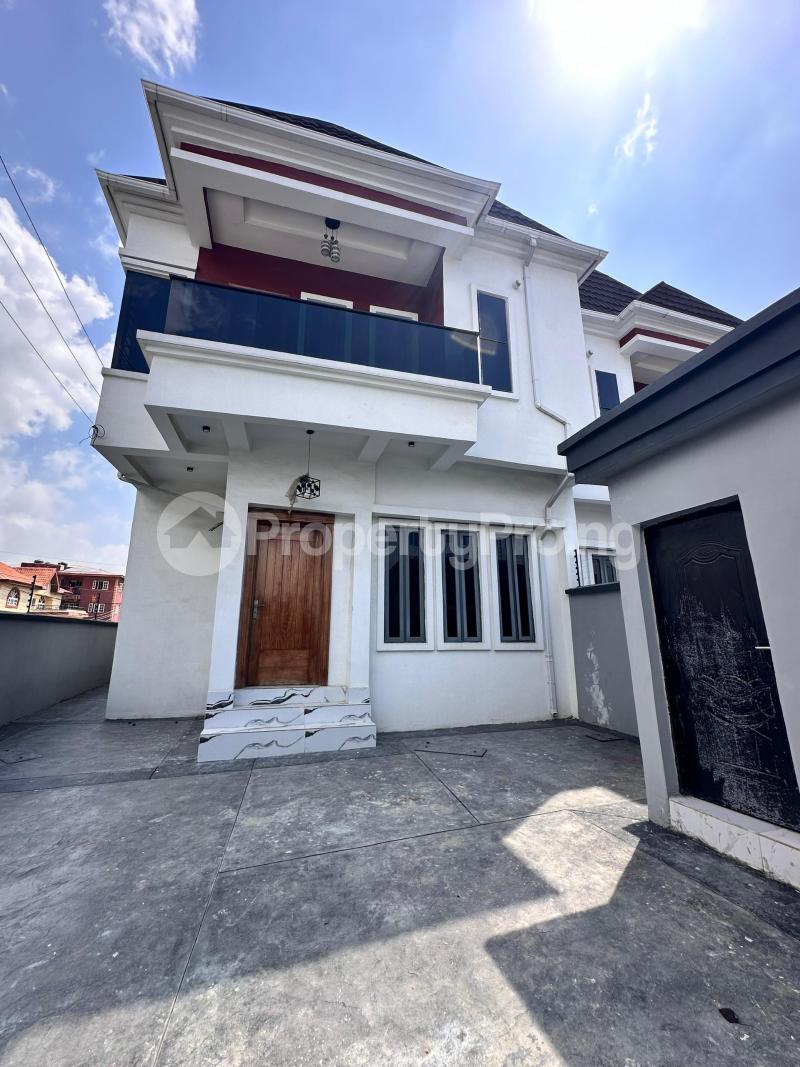 4 bedroom House for sale Chevron Lekki Lagos