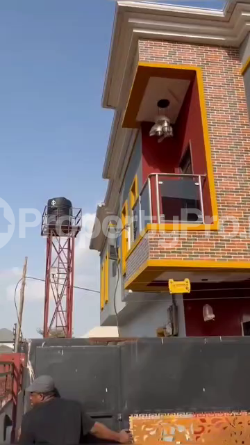 4 bedroom House for sale Baruwa Ipaja Lagos