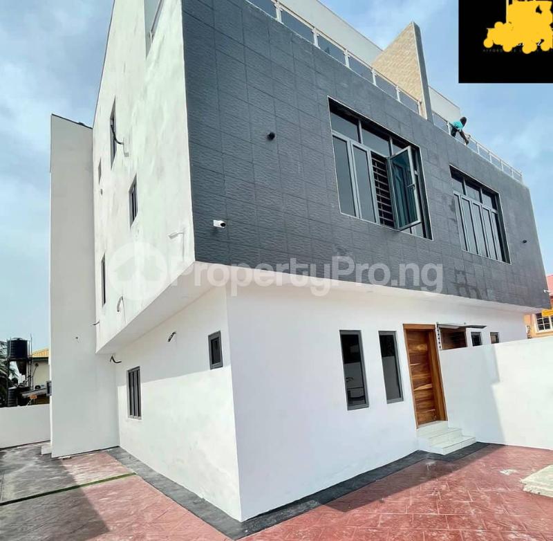 4 bedroom House for rent At Idado Estate Idado Lekki Lagos