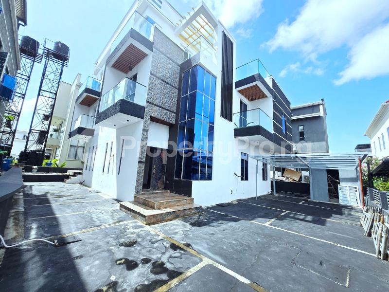 5 bedroom House for rent Osapa london Lekki Lagos