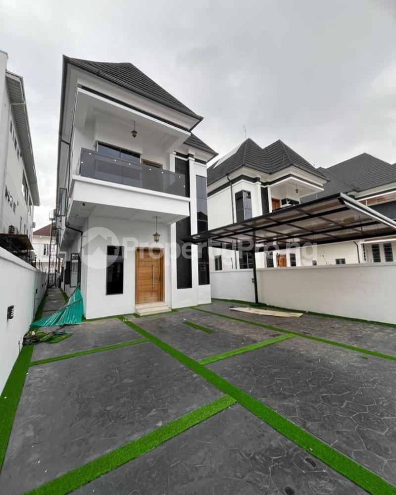 5 bedroom House for sale chevron Lekki Lagos