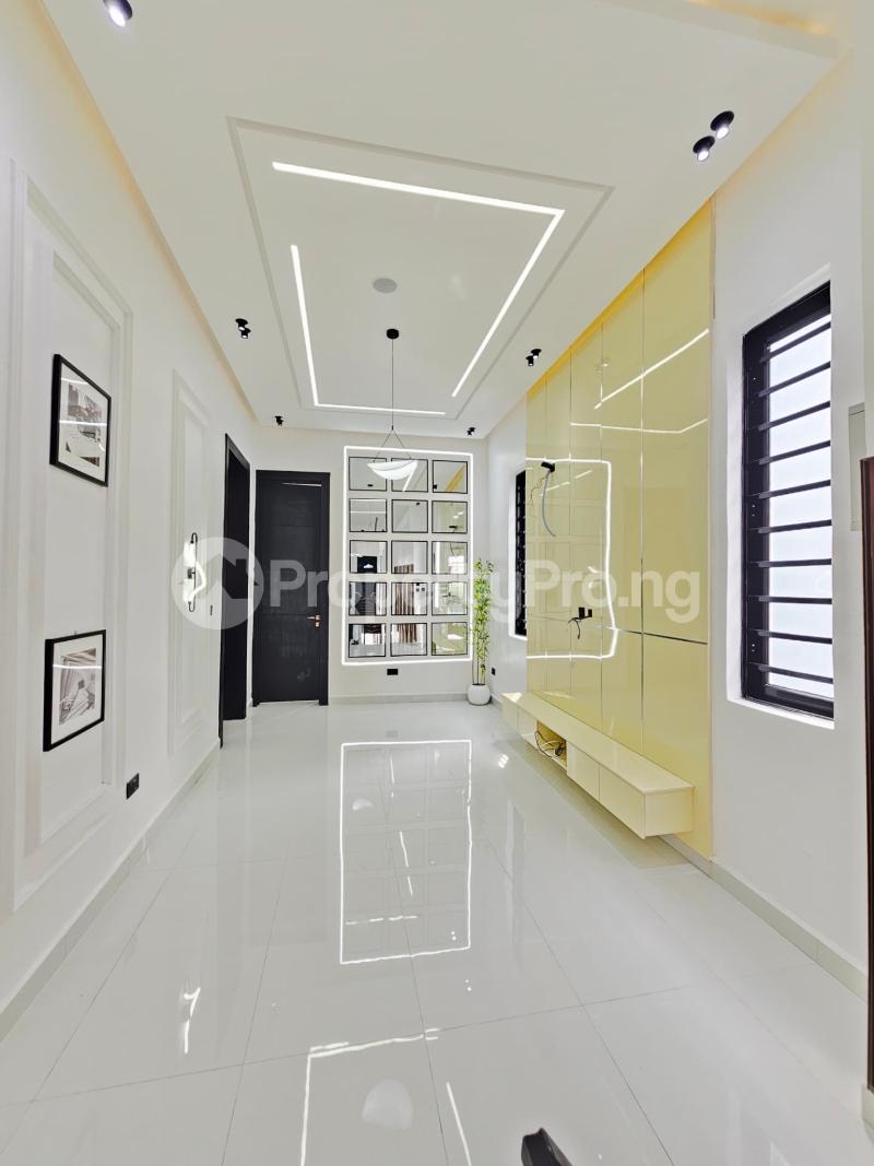 5 bedroom House for sale Chevron Lekki Lagos