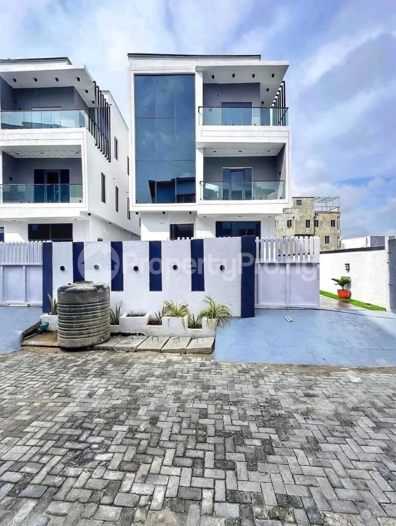 5 bedroom House for sale Ologolo Lekki Lagos