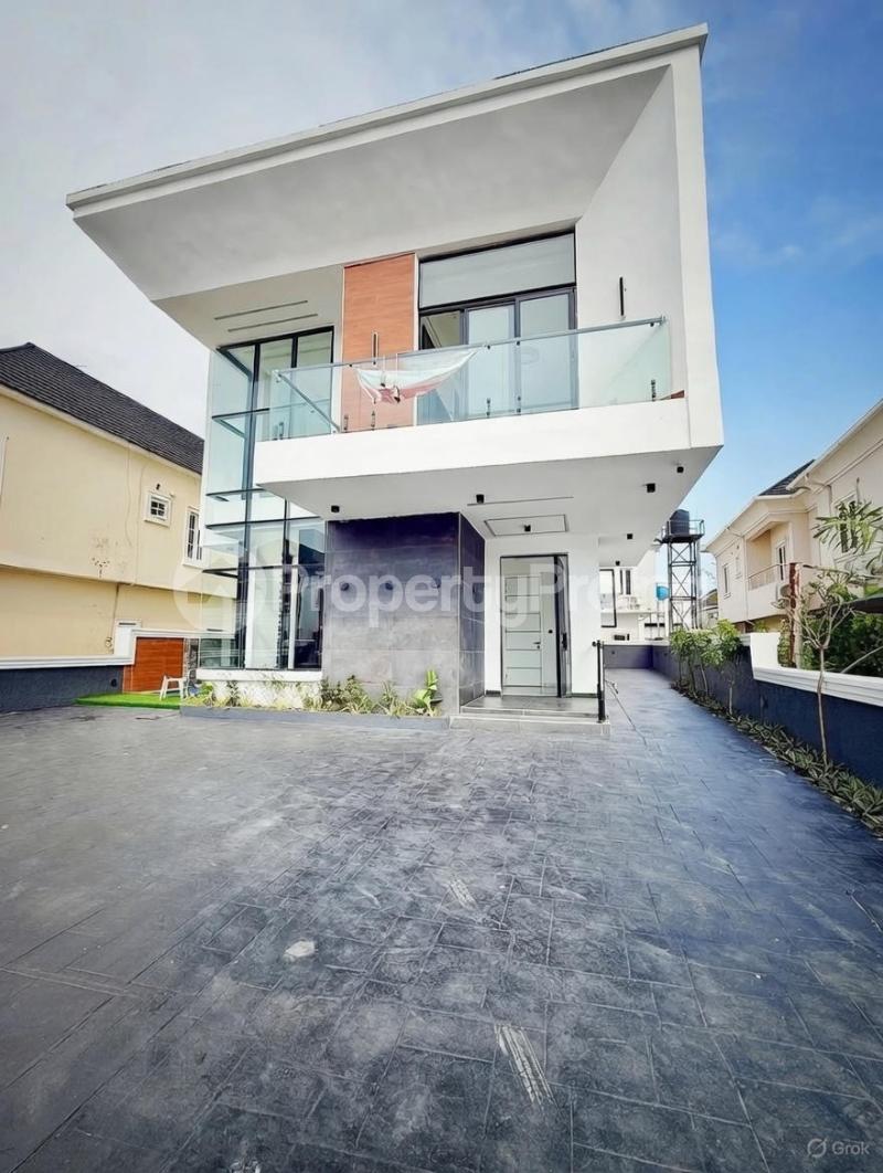 5 bedroom House for sale Ikota Lekki Lagos