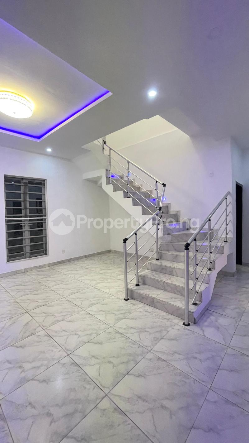 5 bedroom House for sale Lekki Lagos
