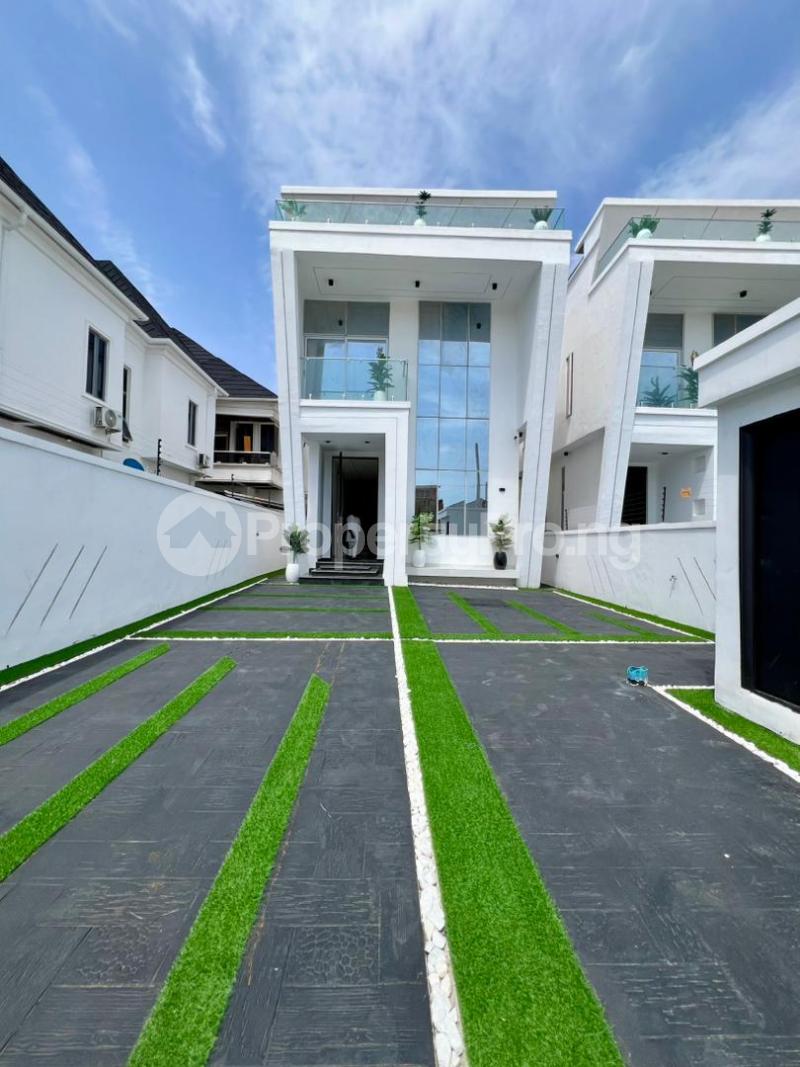 5 bedroom House for sale Ologolo Lekki Lagos