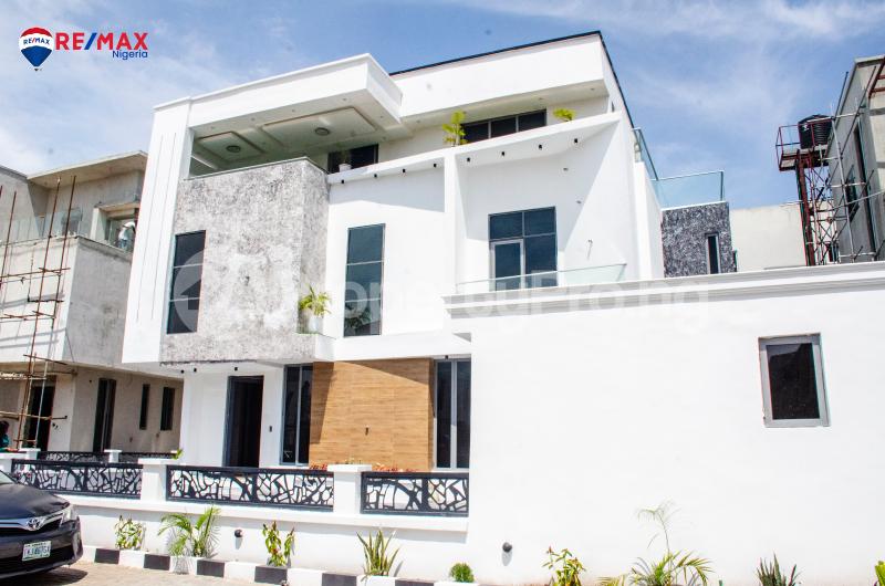 5 bedroom House for sale Osapa london Lekki Lagos
