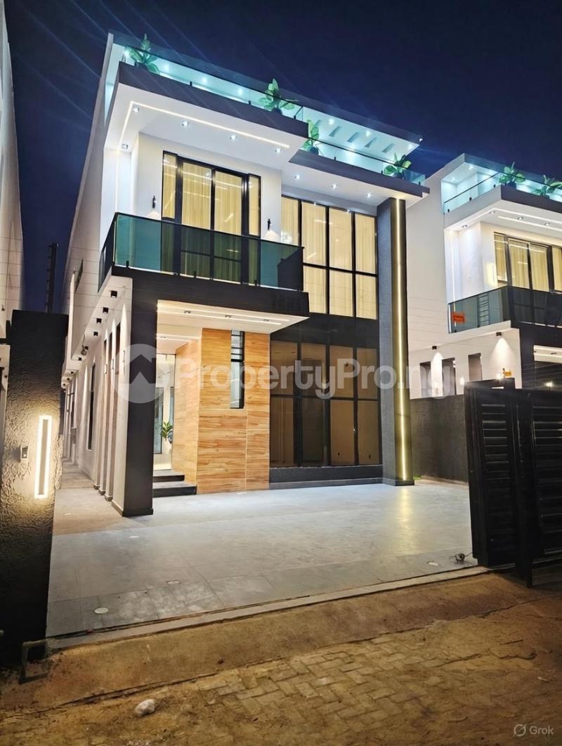 5 bedroom House for sale Chevron Lekki Lagos