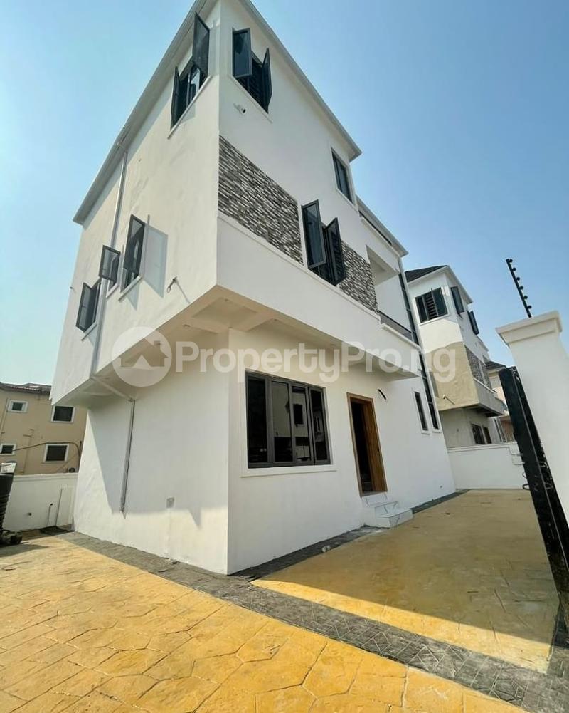 5 bedroom House for sale Gated Estate, Osapa Axis. Lekki Lagos - 0