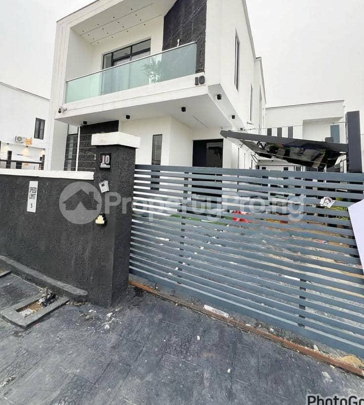 5 bedroom House for rent Chevron Lekki Lagos