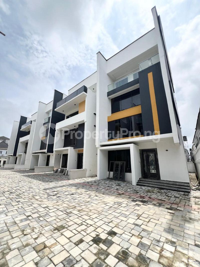5 bedroom House for sale chevron Lekki Lagos
