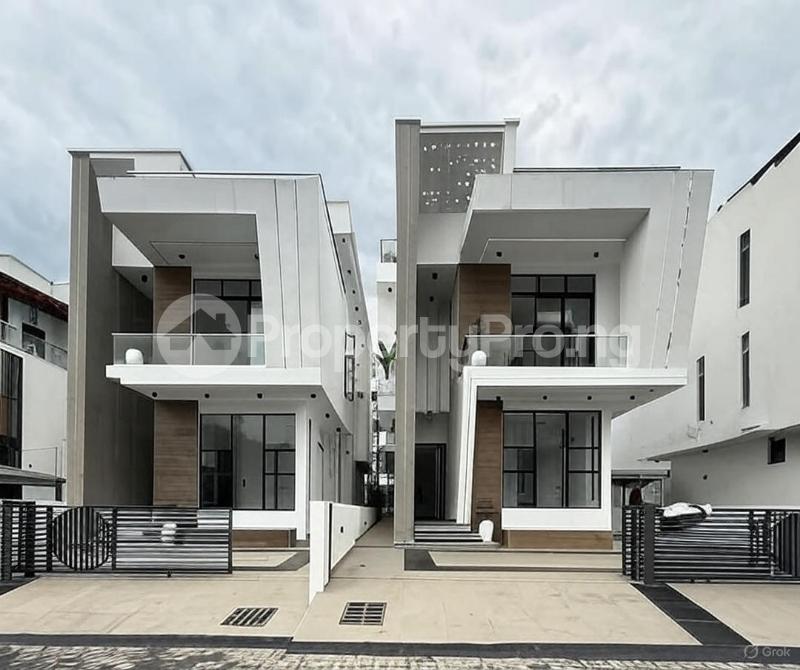 5 bedroom House for sale Osapa london Lekki Lagos