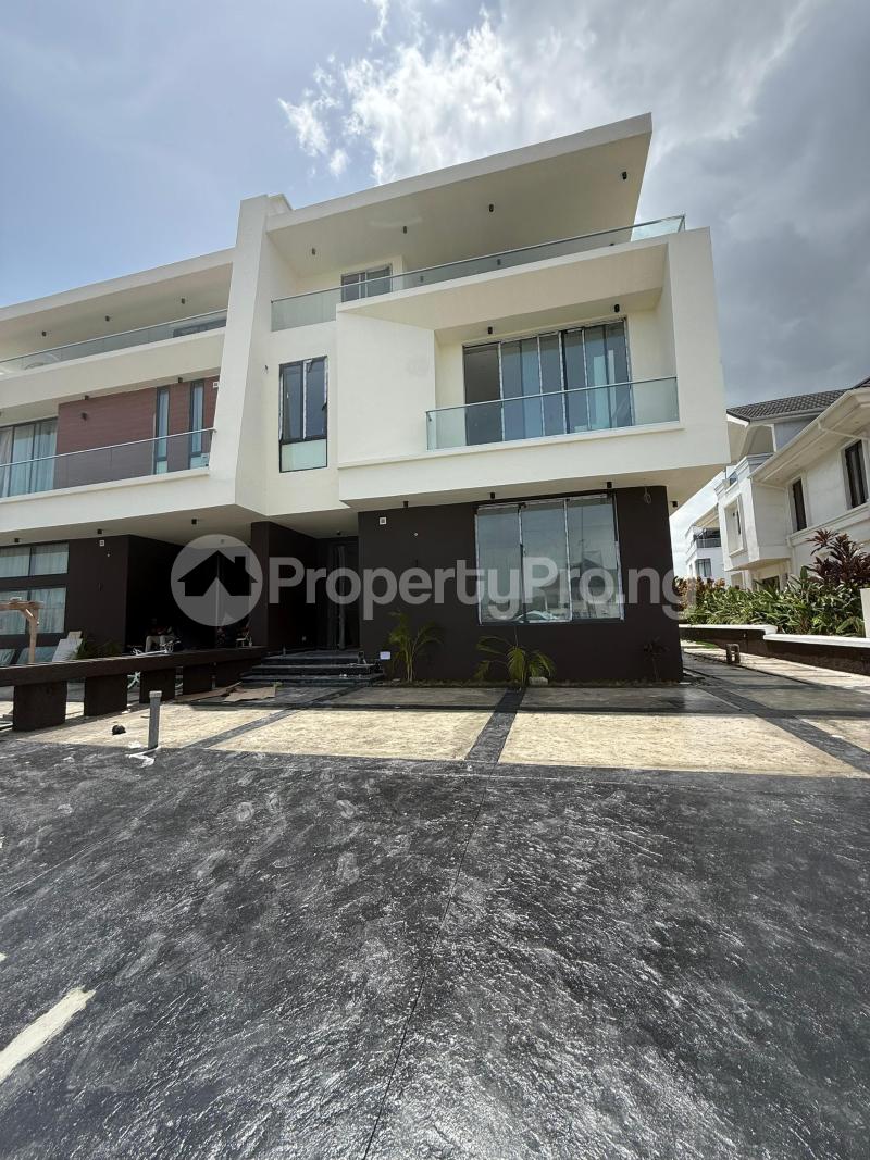 5 bedroom Flat / Apartment for rent Ikate Lekki Lagos