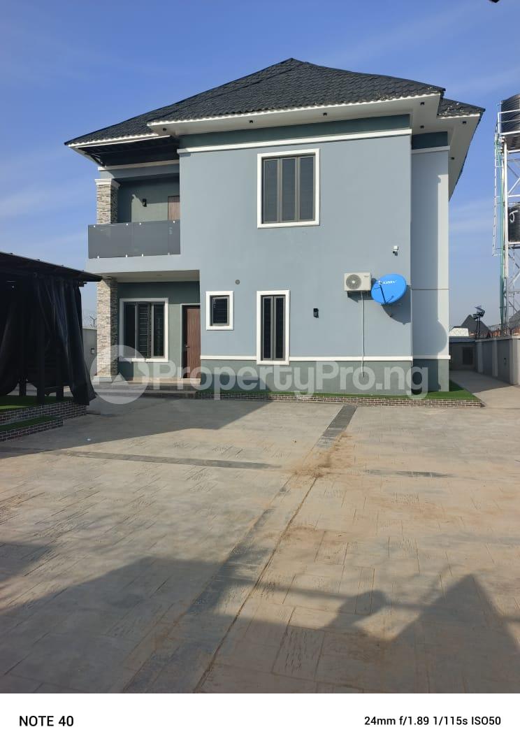 4 bedroom House for rent Along Jedo Estate Road Lugbe Abuja