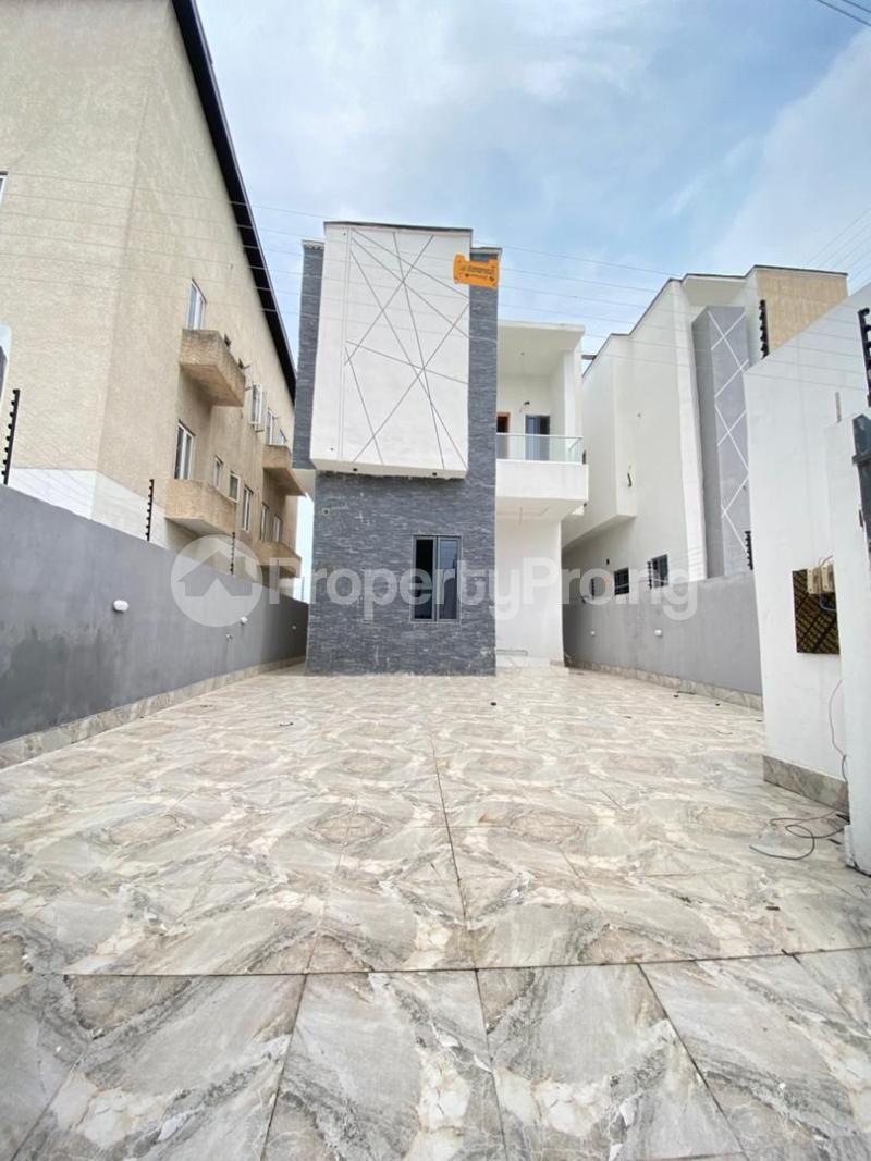 5 bedroom House for sale Ologolo Lekki Lagos