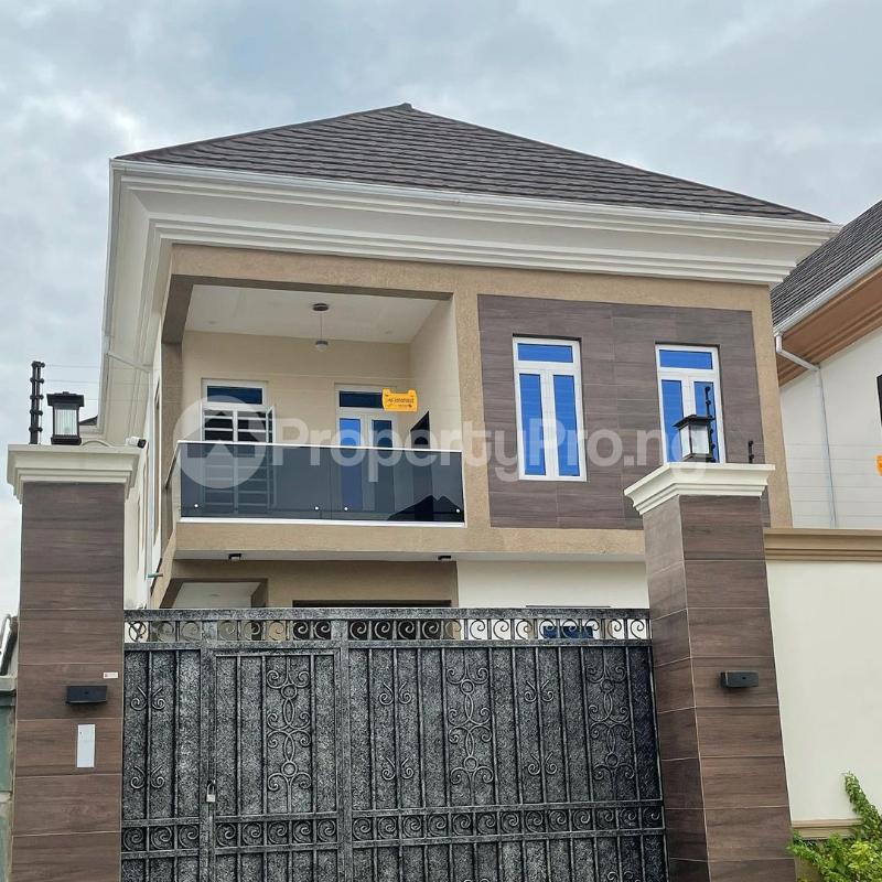 5 bedroom House for sale Omole phase 2 Ojodu Lagos