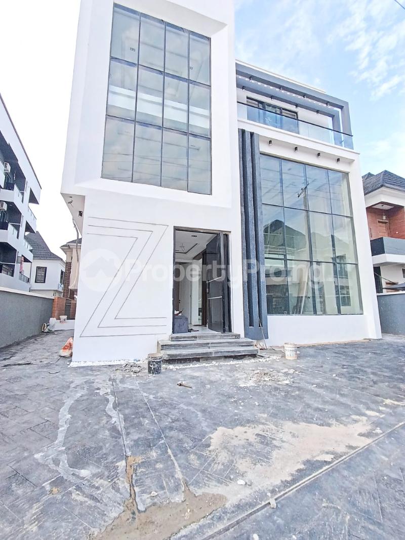 5 bedroom House for sale Ologolo Lekki Lagos