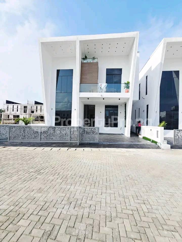 5 bedroom House for sale chevron Lekki Lagos