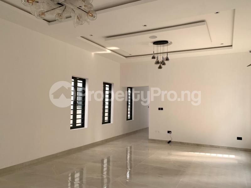 5 bedroom House for sale chevron Lekki Lagos