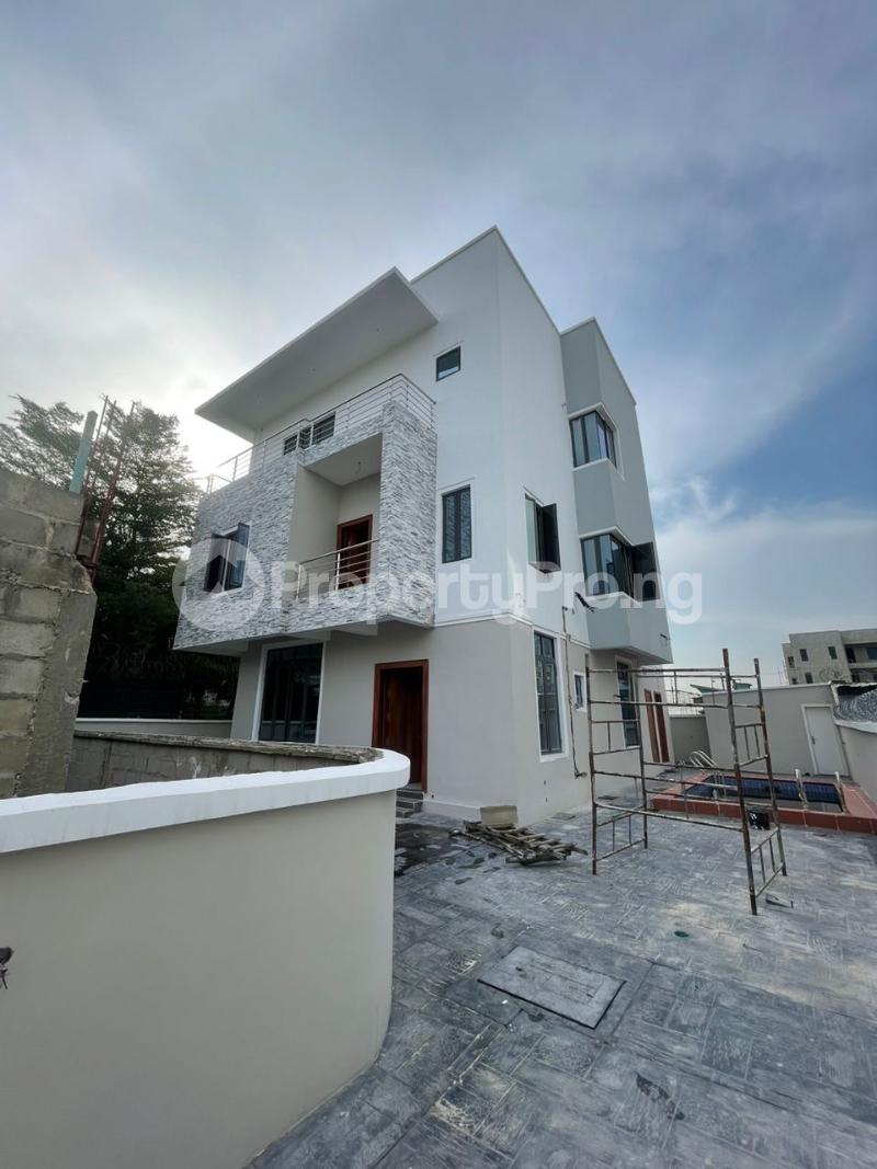 5 bedroom House for sale U3 Estate Lekki Right Lekki Phase 1 Lekki Lagos