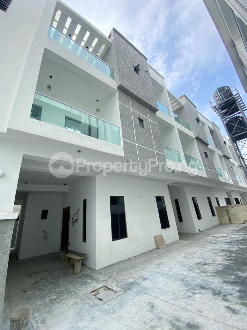 5 bedroom House for sale Ologolo Lekki Lagos