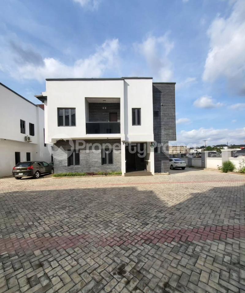 5 bedroom House for sale Guzape Abuja