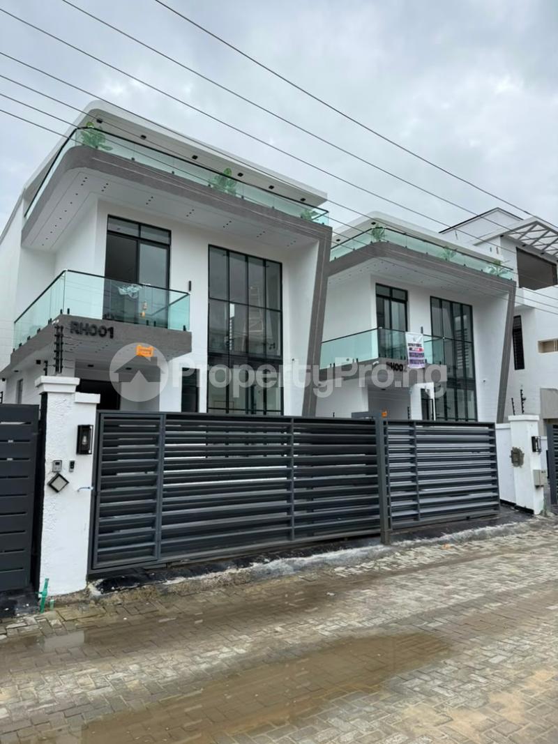 5 bedroom Flat / Apartment for sale Chevron Lekki Lagos