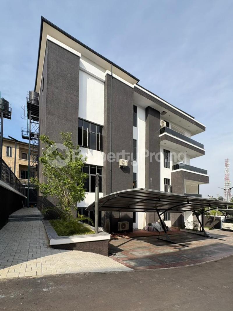 6 bedroom House for sale Kado Abuja