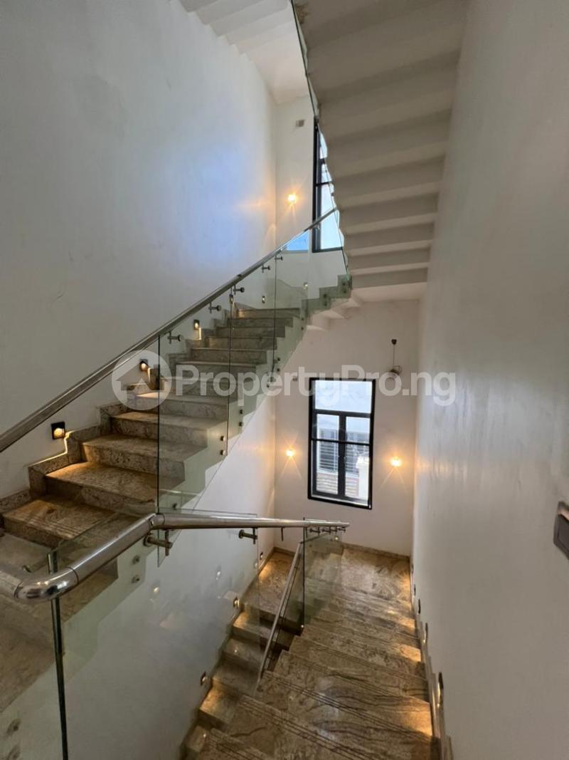 7 bedroom House for rent Mabushi Abuja