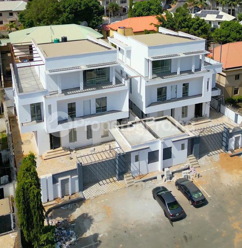 10 bedroom House for sale Maitama Abuja