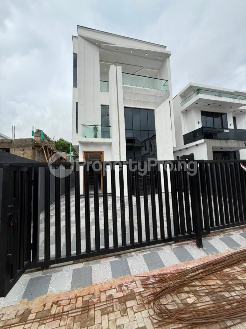 6 bedroom Flat / Apartment for sale Chevron Lekki Lagos