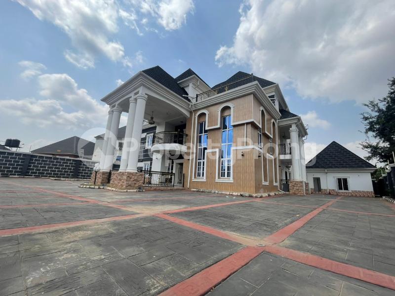 7 Bedroom House in Owerri Imo House for sale in owerri House in