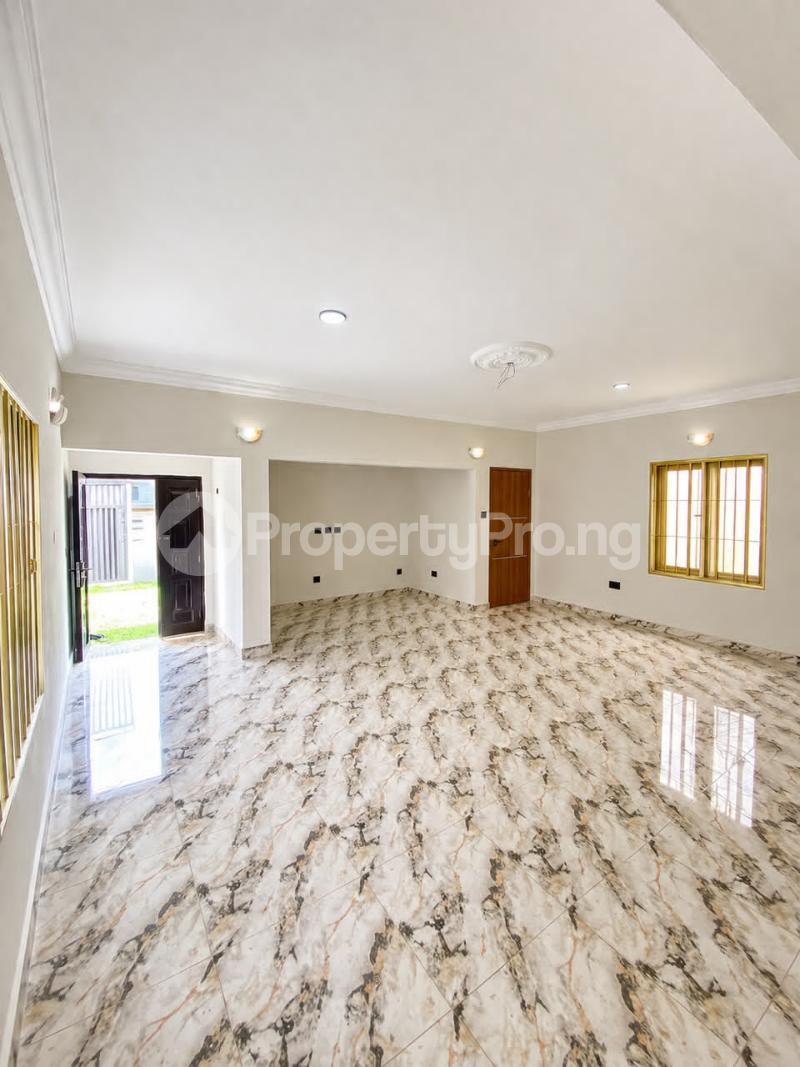 3 bedroom House for rent Waterfront Estate Magodo Kosofe/Ikosi Lagos