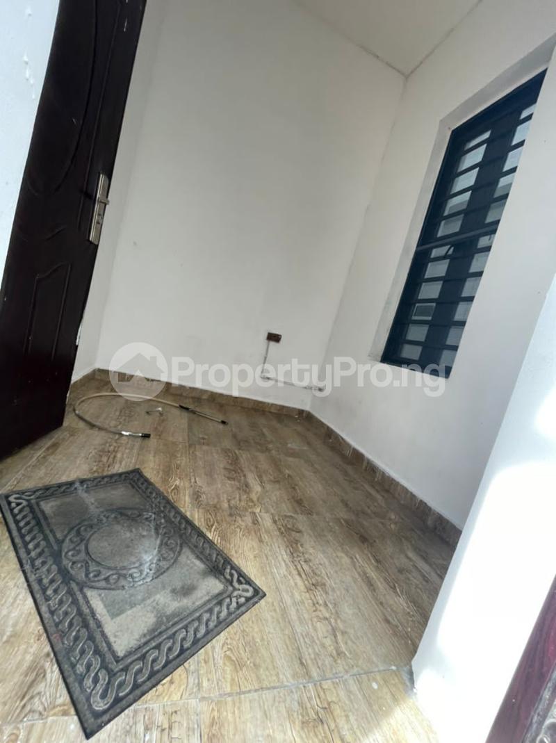 1 bedroom Flat / Apartment for rent chevron Lekki Lagos