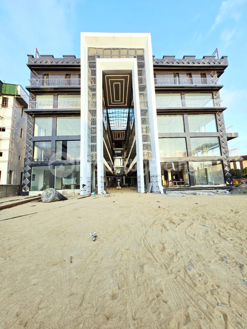 1 bedroom Commercial Property for rent orchid Lekki Lagos