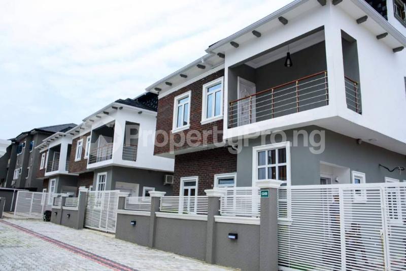5 bedroom House for rent Gbabanla Str Ikate Lekki Lagos
