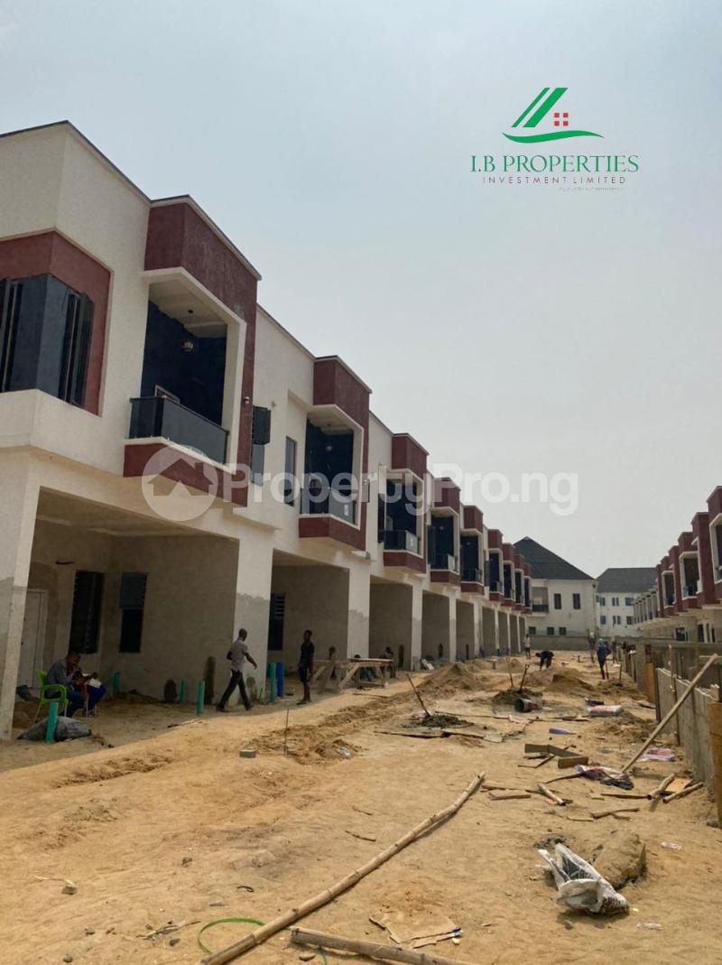4 bedroom House for sale Orchid Road, Lekki Phase 2 Lekki Lagos