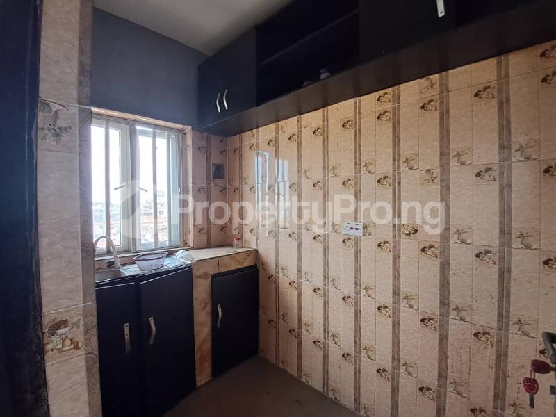 2 bedroom House for rent Bariga Lagos - 0