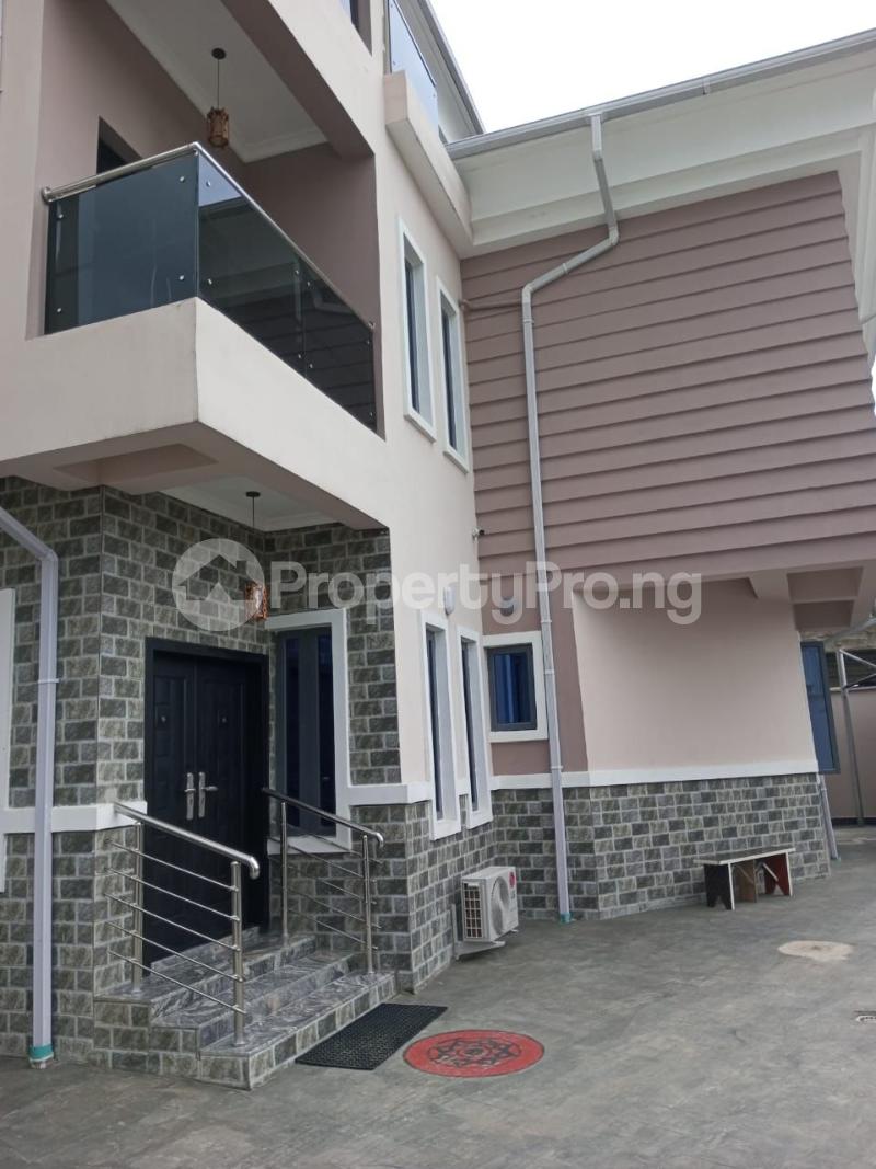 2 bedroom House for rent Precisely Pedro New garage Gbagada Lagos