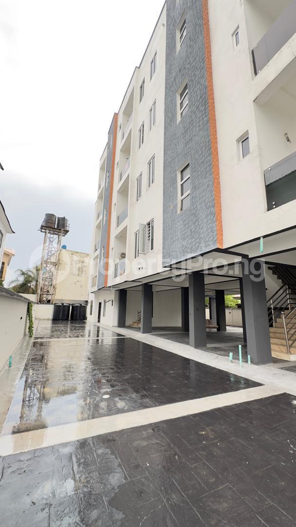 2 bedroom Flat / Apartment for rent  Jakande Lekki Lagos