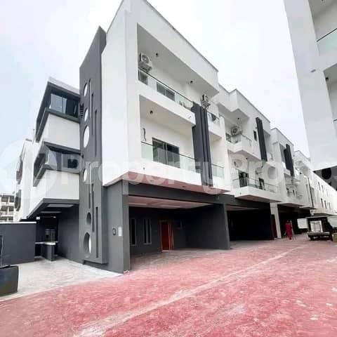 3 bedroom House for rent Chisco Ikate Lekki Lagos