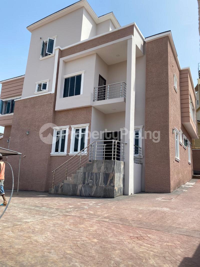 5 bedroom House for sale By Coza Church, Guzape Abuja