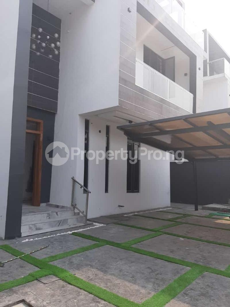 7 bedroom House for sale Serene And Well Secured Street Of Lekki Phase One. Lekki Phase 1 Lekki Lagos